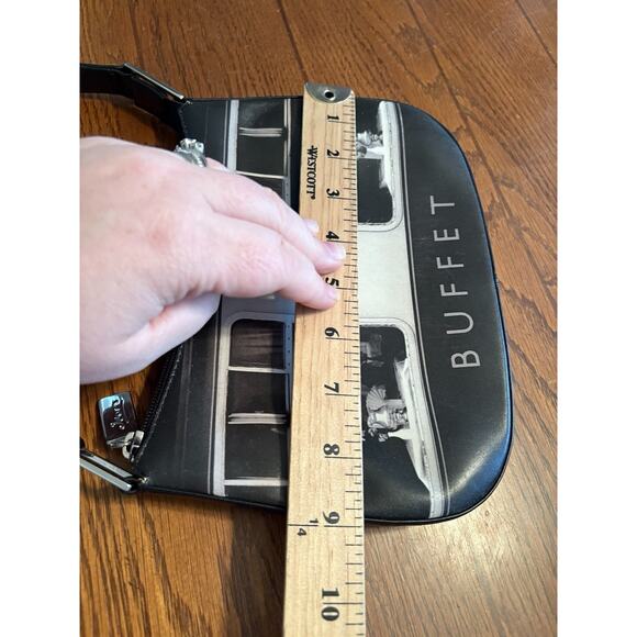 Jeon Los Angeles Black Leather Purse Designer Buffet Train Car Windows Print - Picture 7 of 7